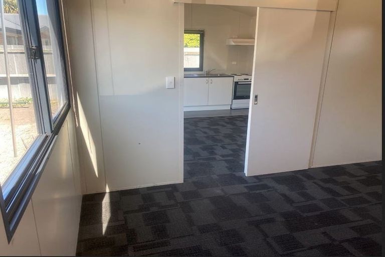 Photo of property in 56 Mackworth Street, Woolston, Christchurch, 8062