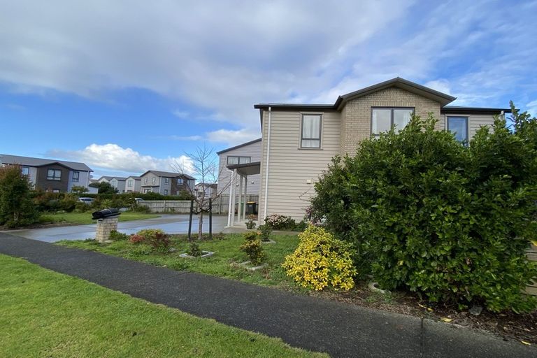 Photo of property in 70 Kaimoana Street, Weymouth, Auckland, 2103