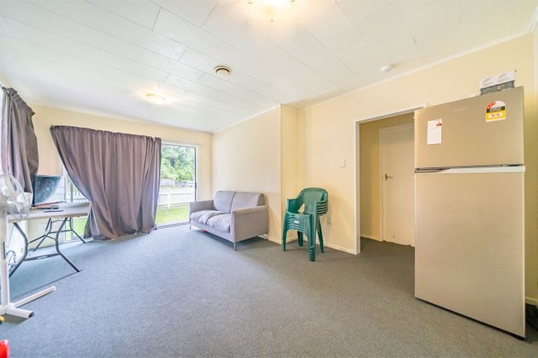 Photo of property in 3a Hair Street, Wainuiomata, Lower Hutt, 5014