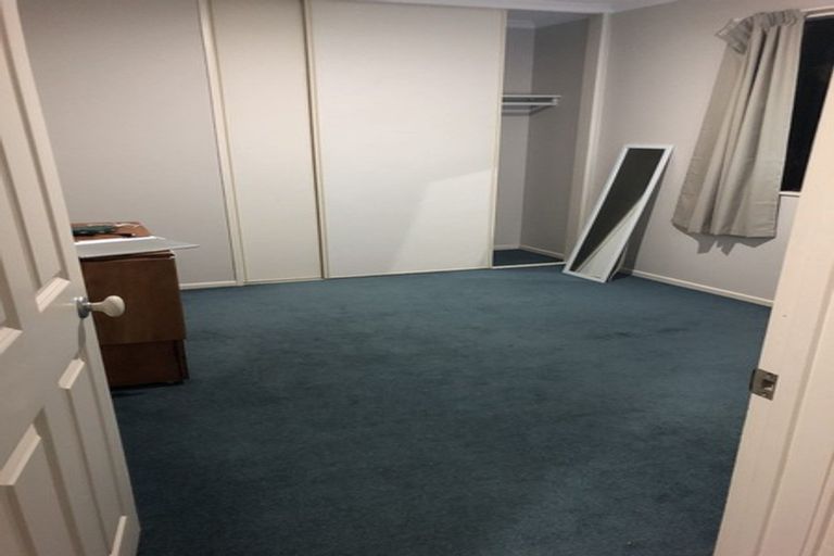 Photo of property in 26a/2 Dallinghoe Crescent, Milford, Auckland, 0620