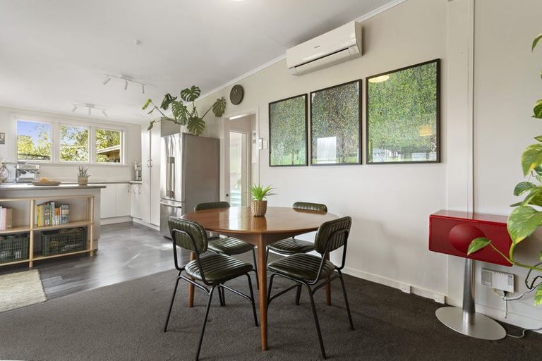 Photo of property in 19 Rimu Street, New Lynn, Auckland, 0600