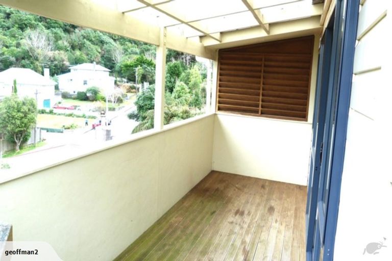 Photo of property in 35 Olivia Crescent, Tawa, Wellington, 5028