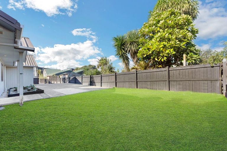 Photo of property in 338a Glengarry Road, Glen Eden, Auckland, 0602
