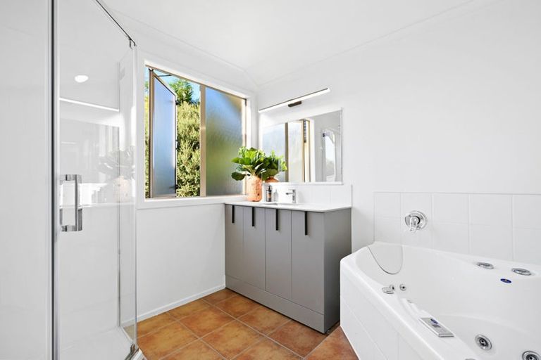 Photo of property in 3 Milford Place, Chartwell, Hamilton, 3210