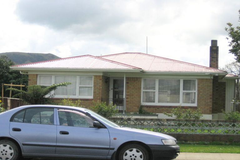Photo of property in 6 Station Road, Te Kamo, Whangarei, 0112