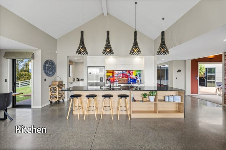 Photo of property in 67 Lomond Grove, Acacia Bay, Taupo, 3385