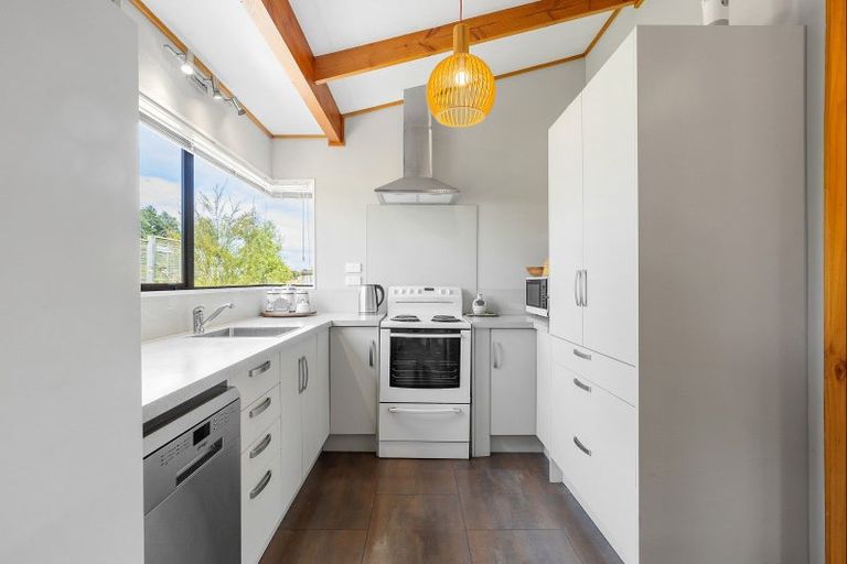Photo of property in 2 Parekaawa Drive, Motuoapa, Turangi, 3382
