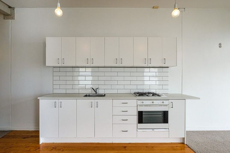 Photo of property in 6/1 Wiggins Street, Sumner, Christchurch, 8081