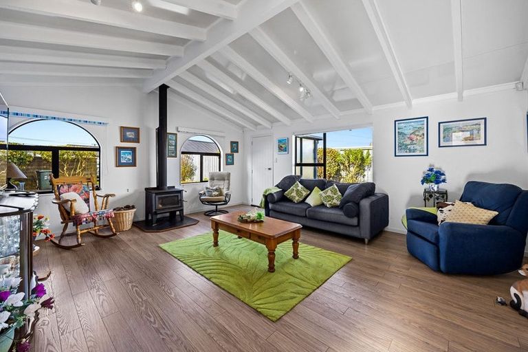 Photo of property in 77a Wilson Street, Hawera, 4610