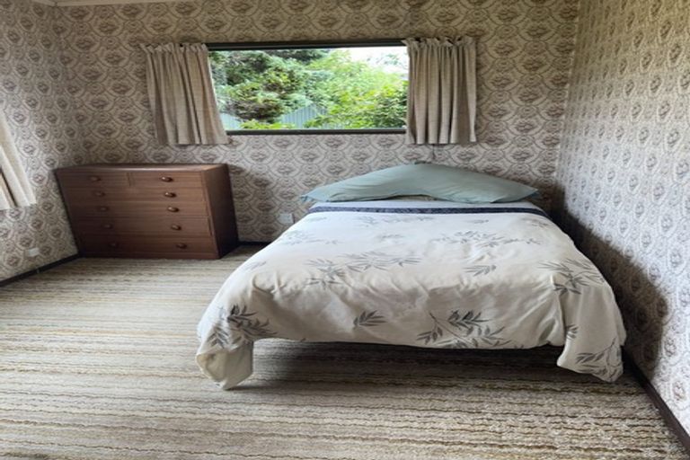 Photo of property in 255 Palmerston Street, Westport, 7825