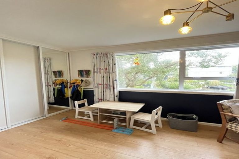 Photo of property in 26 Martin Street, Ranui, Porirua, 5024