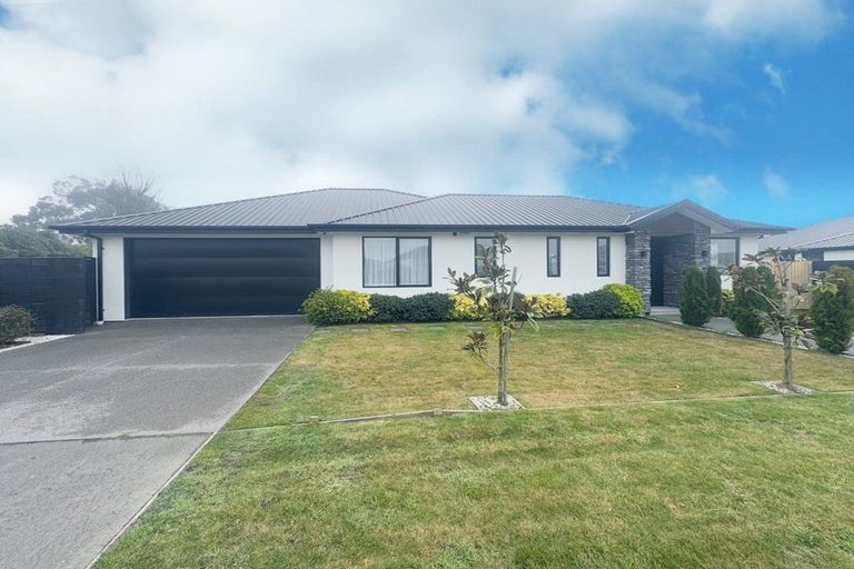 Photo of property in 16 Coprosma Road, Wigram, Christchurch, 8025
