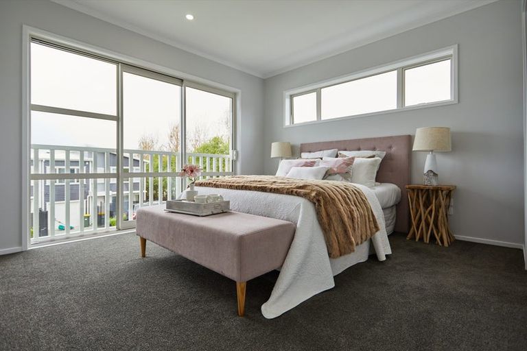 Photo of property in 42 Karepiro Drive, Stanmore Bay, Whangaparaoa, 0932