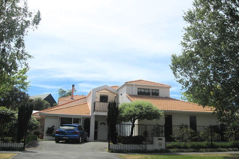 Photo of property in 9 Tangmere Place, Burwood, Christchurch, 8061