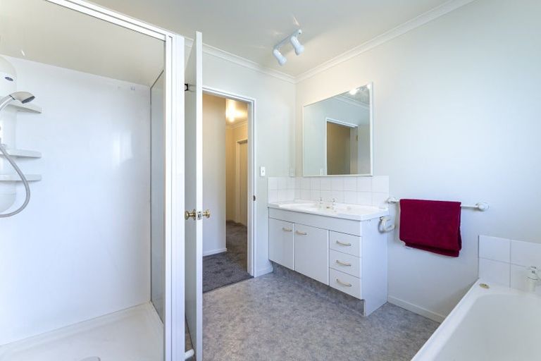 Photo of property in 4 Longfields Road, Brightwater, 7022