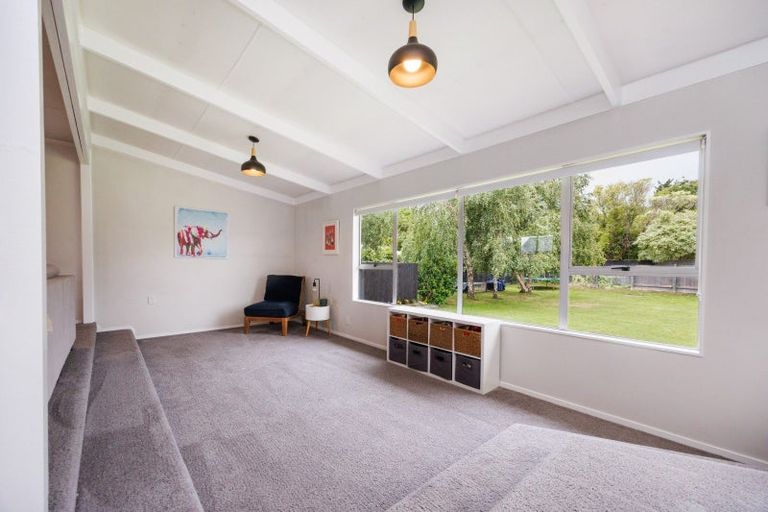 Photo of property in 27 Ferndale Place, Feilding, 4702
