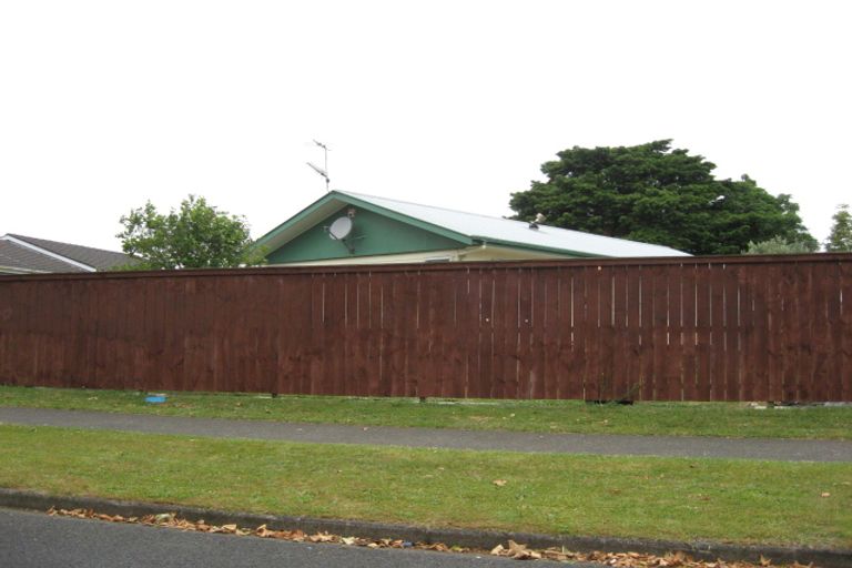 Photo of property in 6 Mcshane Street, Pukekohe, 2120