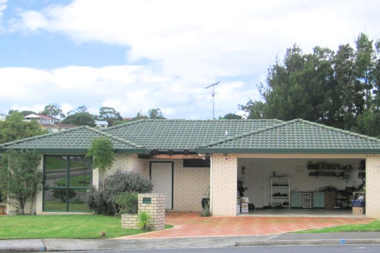 Photo of property in 54 Milan Drive, Glen Eden, Auckland, 0602