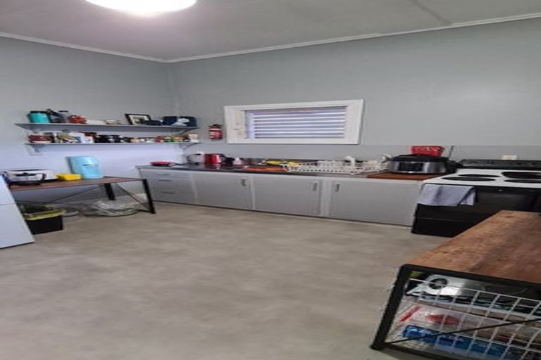 Photo of property in 7 Mcintyre Avenue, Mount Victoria, Wellington, 6011