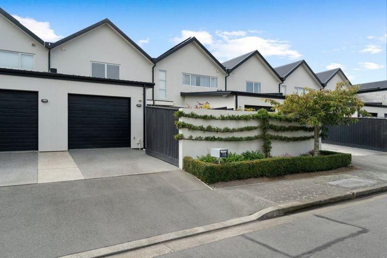 Photo of property in 11a Albert Sheppard Close, Yaldhurst, Christchurch, 8042