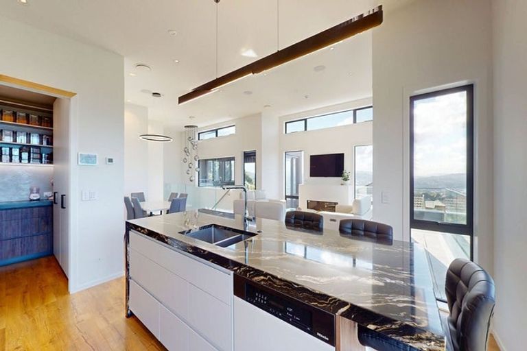 Photo of property in 49 Ashton Fitchett Drive, Brooklyn, Wellington, 6021