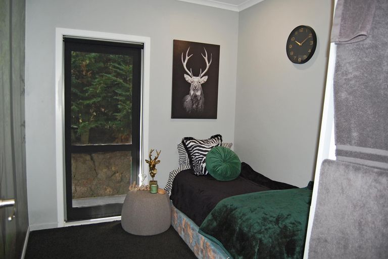 Photo of property in 7 Mountain Road, Kaiwaka, Maungaturoto, 0587