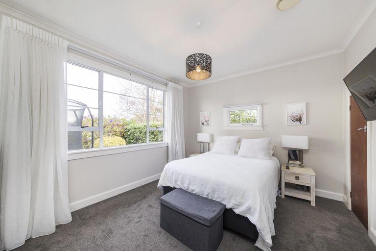 Photo of property in 8 Ngaio Street, West End, Palmerston North, 4412