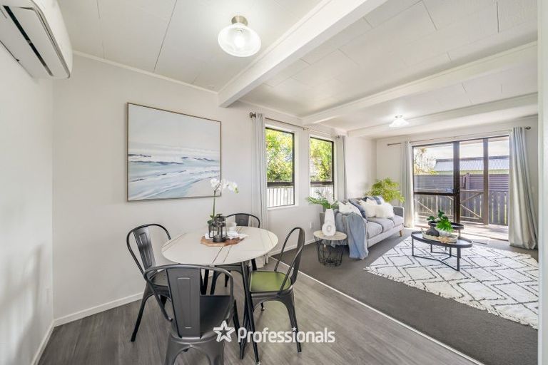 Photo of property in 22 Elizabeth Street, Moera, Lower Hutt, 5010