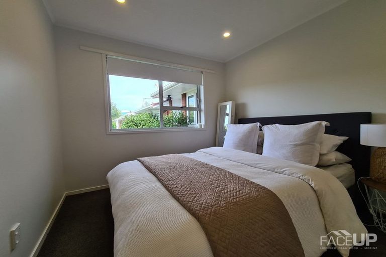 Photo of property in 2/38 Nile Road, Milford, Auckland, 0620