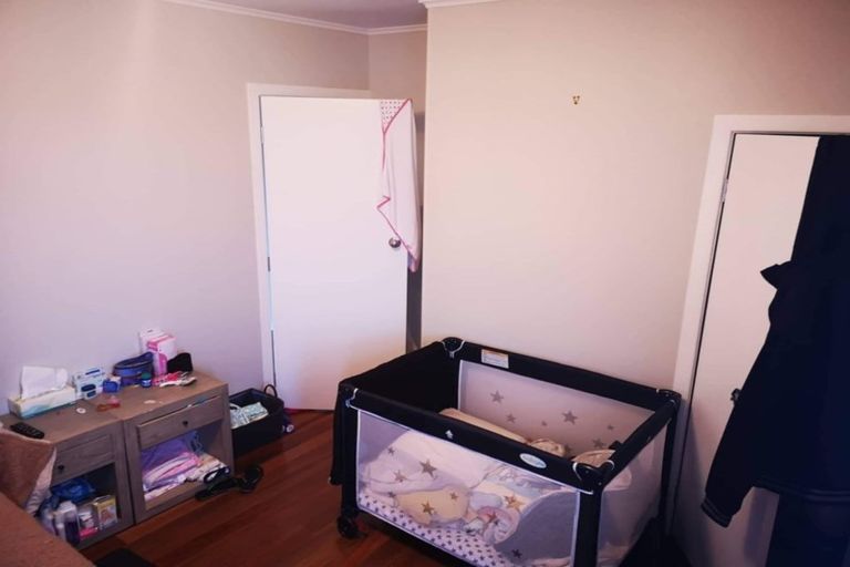 Photo of property in 7 Tatau Way, Te Atatu Peninsula, Auckland, 0610