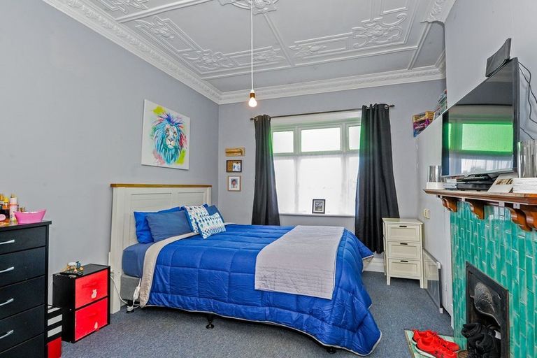 Photo of property in 206 Oxford Street, South Dunedin, Dunedin, 9012