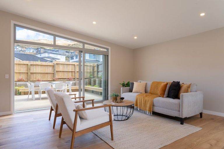 Photo of property in 69 Atherton Terrace, Churton Park, 6037