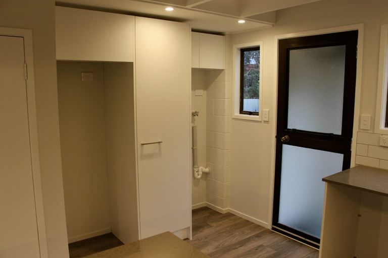 Photo of property in 2/75 Birkdale Road, Birkdale, Auckland, 0626