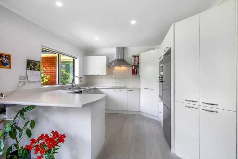 Photo of property in 12 Gainsborough Court, Rolleston, 7614