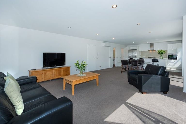 Photo of property in 18 Jennabelle Lane, Halswell, Christchurch, 8025