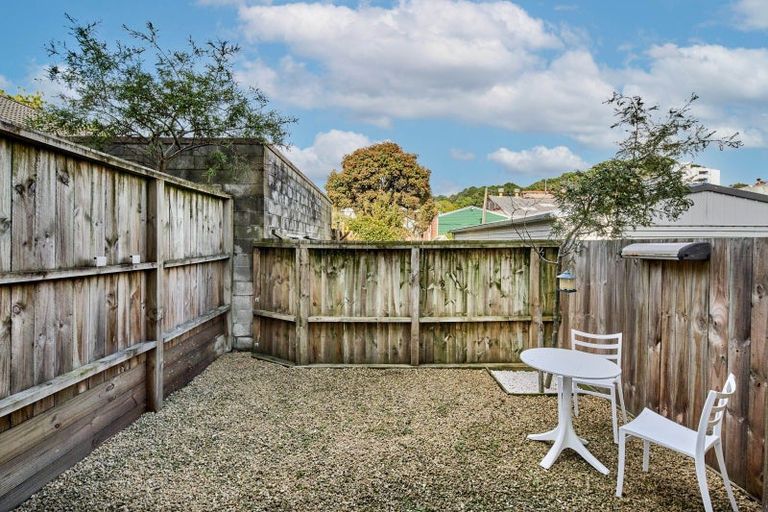 Photo of property in 31u8 Princess Terrace, Newtown, Wellington, 6021
