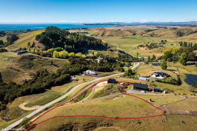 Photo of property in 52 Avery Road, Eskdale, Napier, 4182