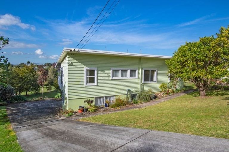 Photo of property in 36 Mcmillan Avenue, Te Kamo, Whangarei, 0112