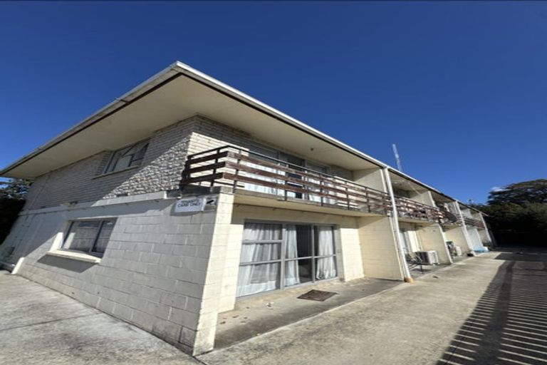 Photo of property in 2/54 Pembroke Street, Hamilton Lake, Hamilton, 3204
