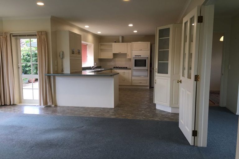 Photo of property in 15 San Vito Place, Paraparaumu Beach, Paraparaumu, 5032