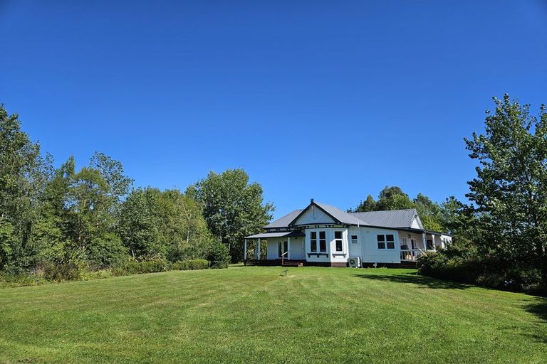 Photo of property in 246 Summerhill Road, Cust, Rangiora, 7471