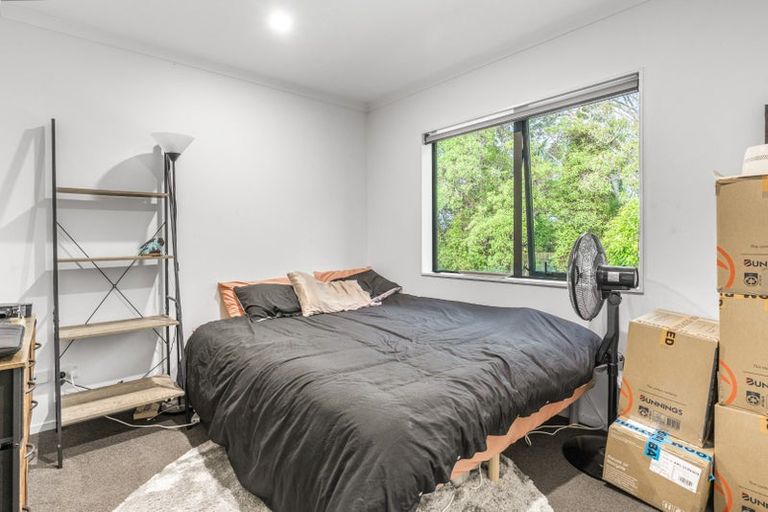 Photo of property in 4 Pangu Way, Mangere, Auckland, 2022
