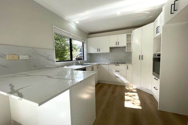 Photo of property in 68a Priestley Drive, Bucklands Beach, Auckland, 2014