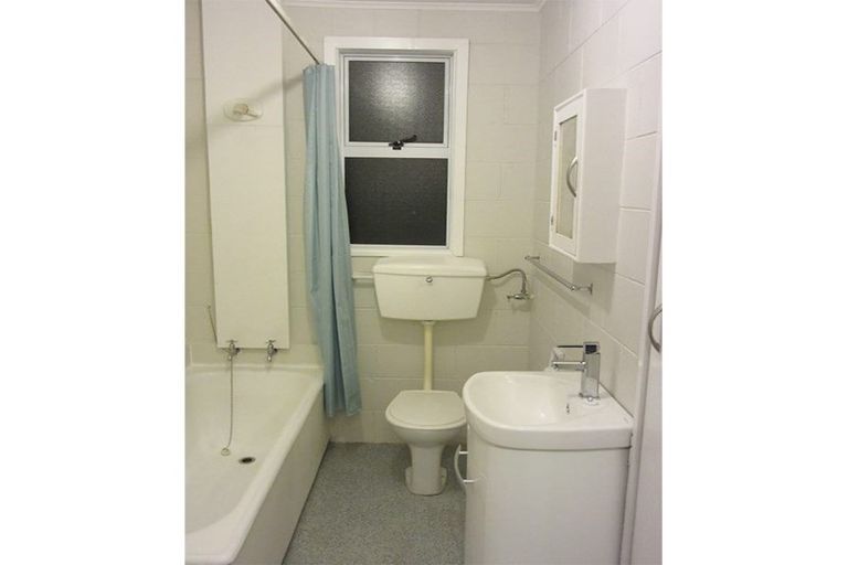 Photo of property in 2/546 Worcester Street, Linwood, Christchurch, 8011