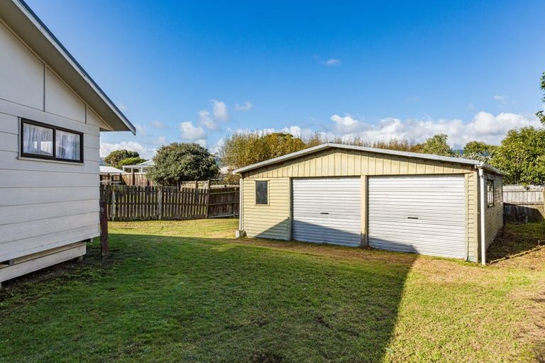 Photo of property in 10 Campbell Avenue, Paraparaumu, 5032