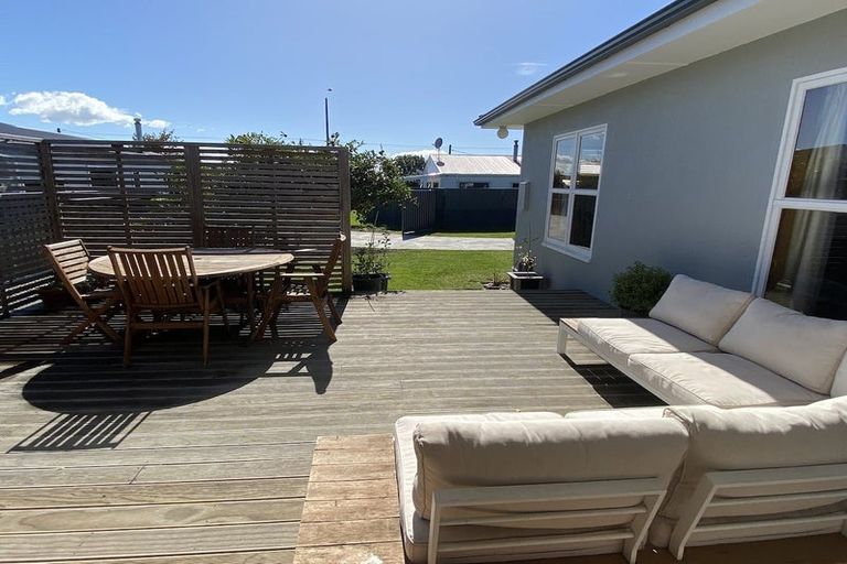 Photo of property in 49 Meeanee Road, Taradale, Napier, 4112