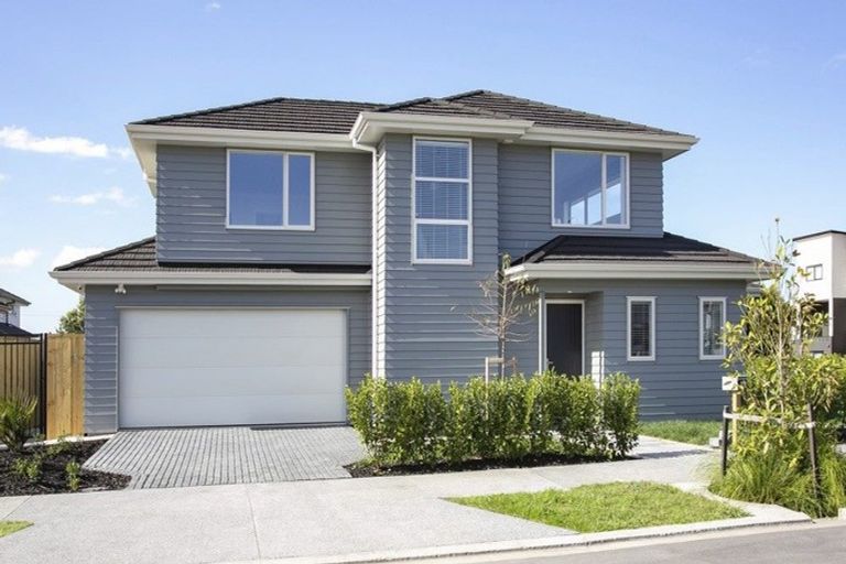 Photo of property in 104a Wharf Road, Te Atatu Peninsula, Auckland, 0610
