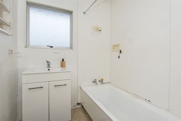 Photo of property in 12 Lockheed Place, Onerahi, Whangarei, 0110