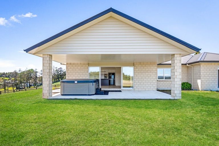 Photo of property in 30 Mahurangi East Road, Snells Beach, 0982
