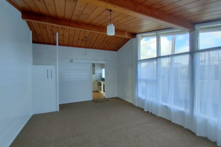 Photo of property in 2/122 Clayton Avenue, Otara, Auckland, 2023